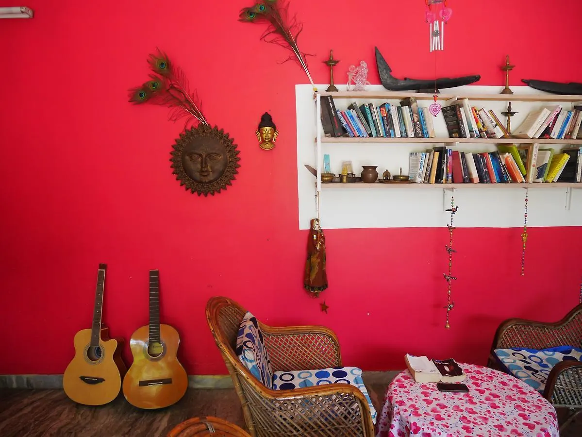 Nanni Backpackers Hostel Alappuzha